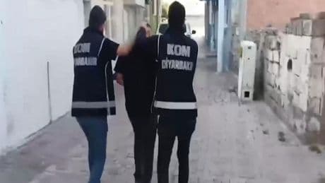 Diyarbakır merkezli suç örgütüne yönelik operasyon: 19 şüpheli tutuklandı