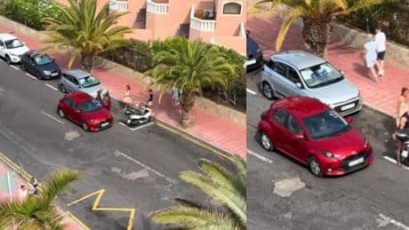 El surrealista comportamiento de un conductor al ver una moto bien aparcada que indigna: “Si luego viene a llevársela la policía qué”
