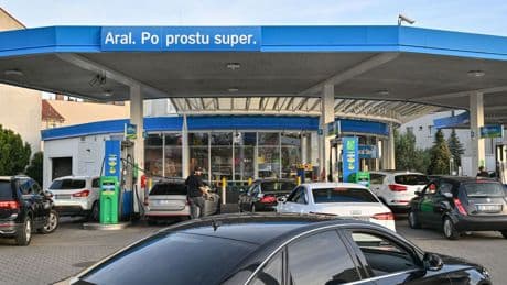 Reisewelle: Vor den Pfingstferien: Wo es sich lohnt zu tanken