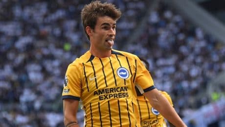 <p>O&rsquo;Riley dice s&igrave; alla Juve, il mercato si stappa: dentro uno, fuori&hellip; due</p>