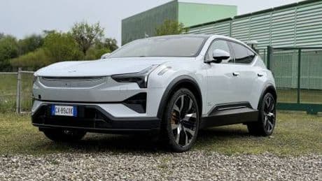 Polestar 3: l’elettrica scandinava che sorprende (quasi) su tutto