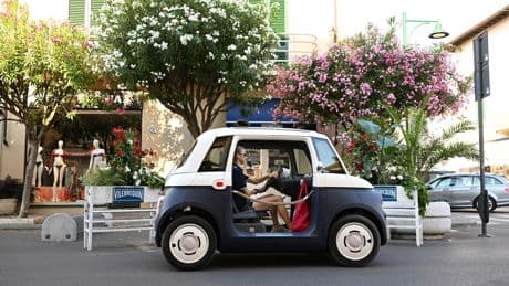 Comment les voitures sans permis sont devenues cool et branchées