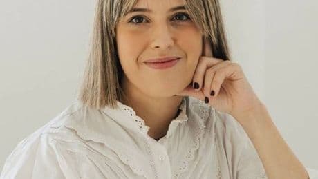 Paula Martín, nutricionista: "Evita tomar té o café con las comidas, ya que dificultan la absorción de hierro"