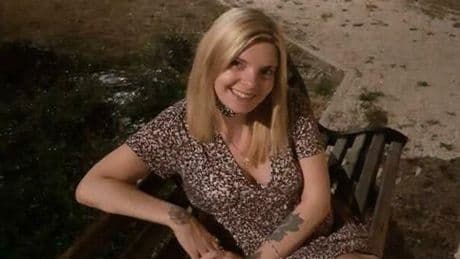 Sofja Rossi morta a 31 anni dopo un malore: 3 giorni prima era stata in ospedale per un dolore al collo. Aperta un'inchiesta