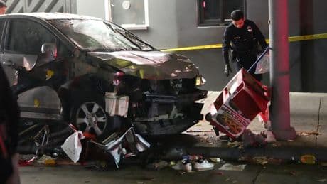 Das erste Video vom Tatort - Auto rast in Menschenmenge in Los Angeles