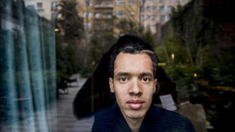 Gaël Faye: “La escritura ayuda a curar, hallar sentido a la existencia y comprender el caos”
