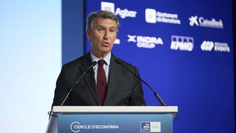 Feijóo critica la "arbitrariedad" de la "consulta pública sobre la OPA y avisa de potencial reclamación de fondos contra el Estado