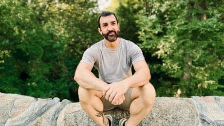 Jordi Panyella, coach de pareja: “El 60% de los divorcios en España ocurre por infidelidad o en la crisis de los 40, cuando la falta de libertad y deseo reprimido afectan a la relación”