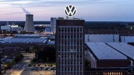 Volkswagen meldet drastischen Gewinneinbruch – und kappt wegen US-Zöllen Prognose