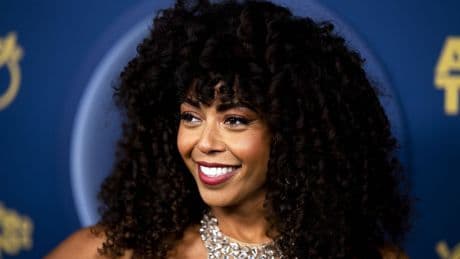 Fenna Ramos weg bij AvroTros, aantijgingen over wangedrag bij theatertour
