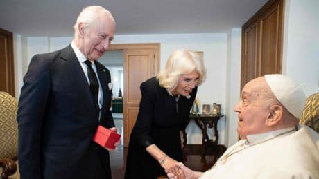Los ‘royals’ que asistirán al funeral del papa Francisco y los que no