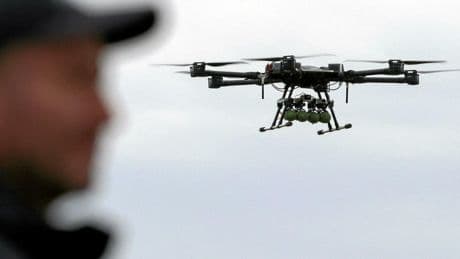 La Pologne neutralise un drone au-dessus de sites gouvernementaux