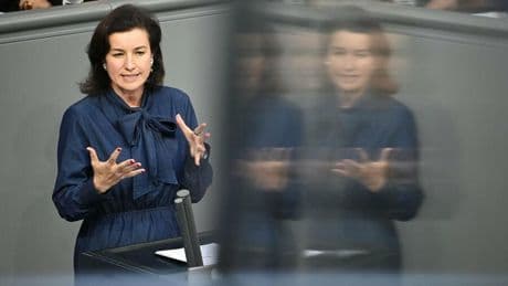 Forschungsförderung: Kleine und mittlere Unternehmen investieren mehr in Forschung