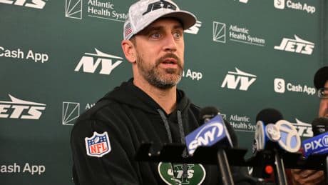 Steelers minority owner has ‘complex’ Aaron Rodgers jokes
