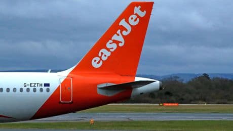 Planes clip wings on airport runway