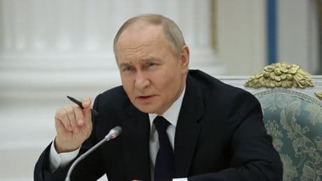 "Angriff auf friedlich schlafende Städte": Russland wirft Israel "Gräueltaten" vor - und gibt dem Westen Mitschuld an der Lage im Iran