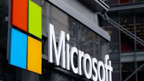 Software-Konzern: KI-Boom: Microsoft mehr als vier Billionen Dollar wert