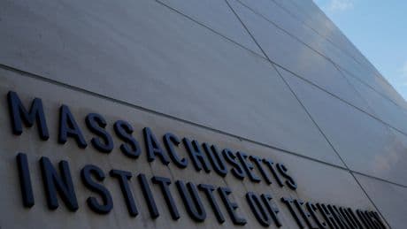 États-Unis : la présidente d’une promotion du MIT exclue de sa remise de diplôme après un discours pro-Palestine