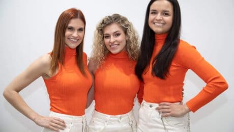 K3 geeft spontaan optreden met Goldband