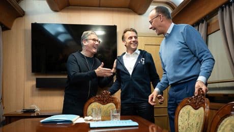 European leaders arrive in Kyiv amid push for 30-day cease-fire