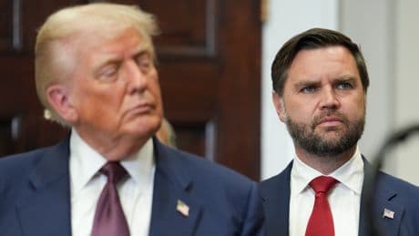 Trump despliega dos submarinos nucleares ante las "provocadoras declaraciones" de Medvédev
