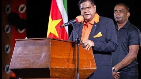 Twee dagen na verkiezingen Suriname nog geen uitslag: ’Onduidelijk hoelang tellen zal duren’