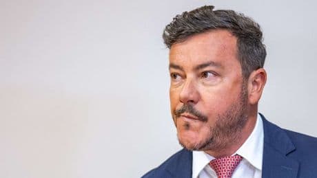 René Benko wegen Untreue und Betrugs offiziell angeklagt