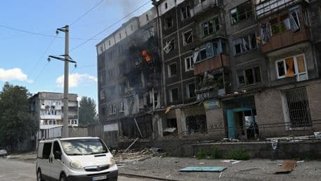Guerre en Ukraine : ce que l’on sait de l’offensive russe dans le Donbass à la veille de la rencontre Trump-Poutine