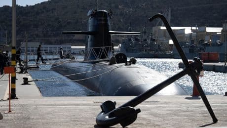 Navantia planea poner a flote el submarino S-82 antes del verano y botar la fragata F-111 justo después