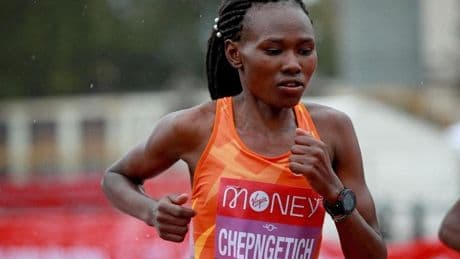 Ruth Chepngetich, plusmarquista mundial de maratón, suspendida por dopaje