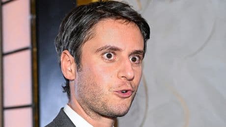 Gabriel Attal, le magicien… ou l’art de changer un nom sans toucher le fond