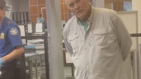 Terry Bradshaw upset as FOX NFL star subjected to 'ridiculous' treatment at airport