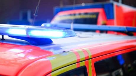 Verkehr: Zwei Tote bei Unfall im Kreis Leer - Fahrer schwer verletzt