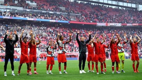 Bayer Leverkusen tökezledi, Bayern Münih bayram etti! Bundesliga'da şampiyonluk düğümü çözüldü