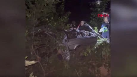 Adana'da feci kaza! Otomobil uçuruma yuvarlandı: 5 kişi hayatını kaybetti