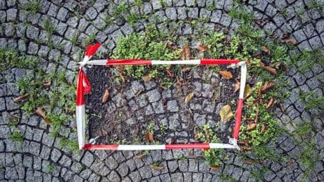 Absperrband: Made in Germany, als Drohung