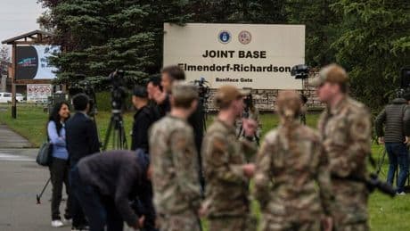 Treffen in Alaska: Auf diesen Treffpunkt schaut die Welt: Mit einer Mega-Airbase will Trump Putin beeindrucken