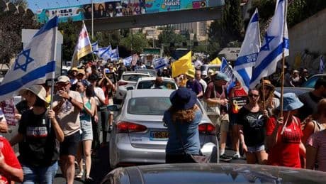 Grève générale en Israël : des manifestations dans tout le pays à l’appel des familles d’otages