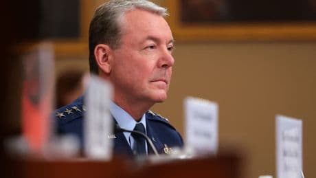 Le chef du renseignement militaire américain renvoyé après une rapport sur des frappes en Iran