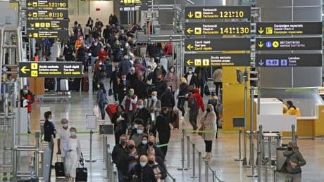 Aena activará nuevos objetivos alcistas si logra superar la resistencia de los 23,50 euros
