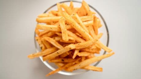 The Healthiest (And Unhealthiest) Ways To Serve Spuds, According To Science