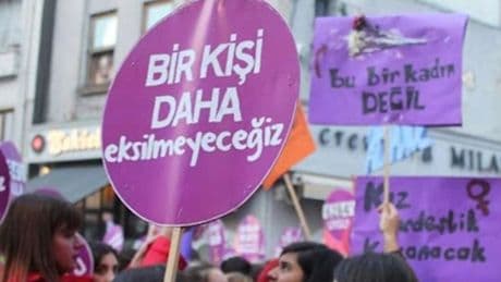 Mülkiyeli kadınlardan 'şiddet' temalı anı ormanı