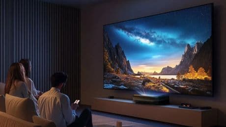 Seis proyectores para convertir el salón en un cine