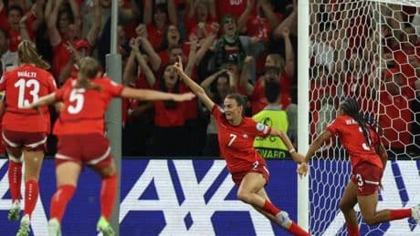 1-1: Suiza hace historia en casa con un gol en el descuento y se perfila como rival de España