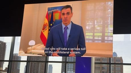 El Gran Salto Adelante de Mao, el Gran Salto Atrás de Zapasánchez