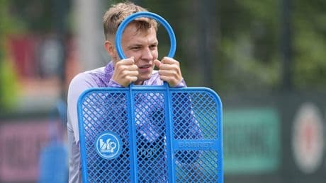 Nemeth an der Sehne operiert - Abwehr-Schock für St. Pauli