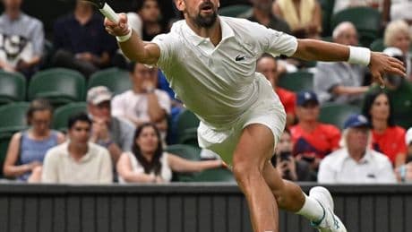 Wimbledon in London: Djokovic steht in Runde zwei