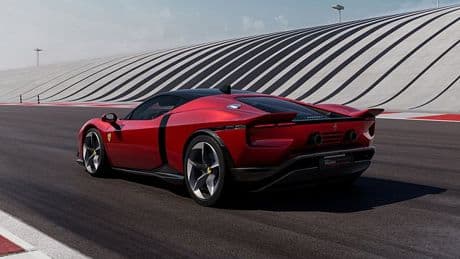 Eighties icon resurrected: Ferrari Testarossa returns