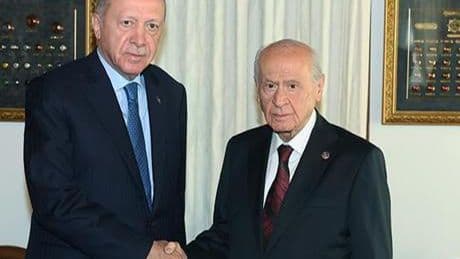 Ankara'da kritik zirve! Cumhurbaşkanı Erdoğan, Bahçeli'yi ziyaret etti