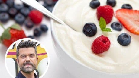El nutricionista Luis Zamora sobre cómo elegir el mejor kéfir: «Una buena forma de saber si es auténtico...»